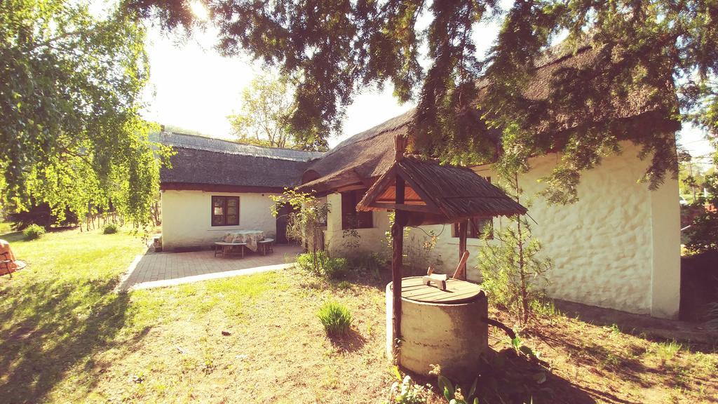 Villa Szigligeti Nádfedeles Esterno foto