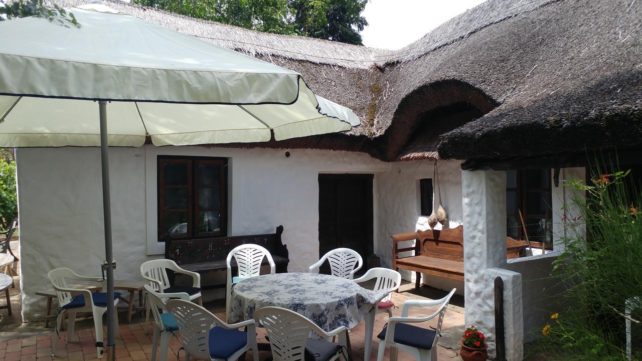 Villa Szigligeti Nádfedeles Esterno foto